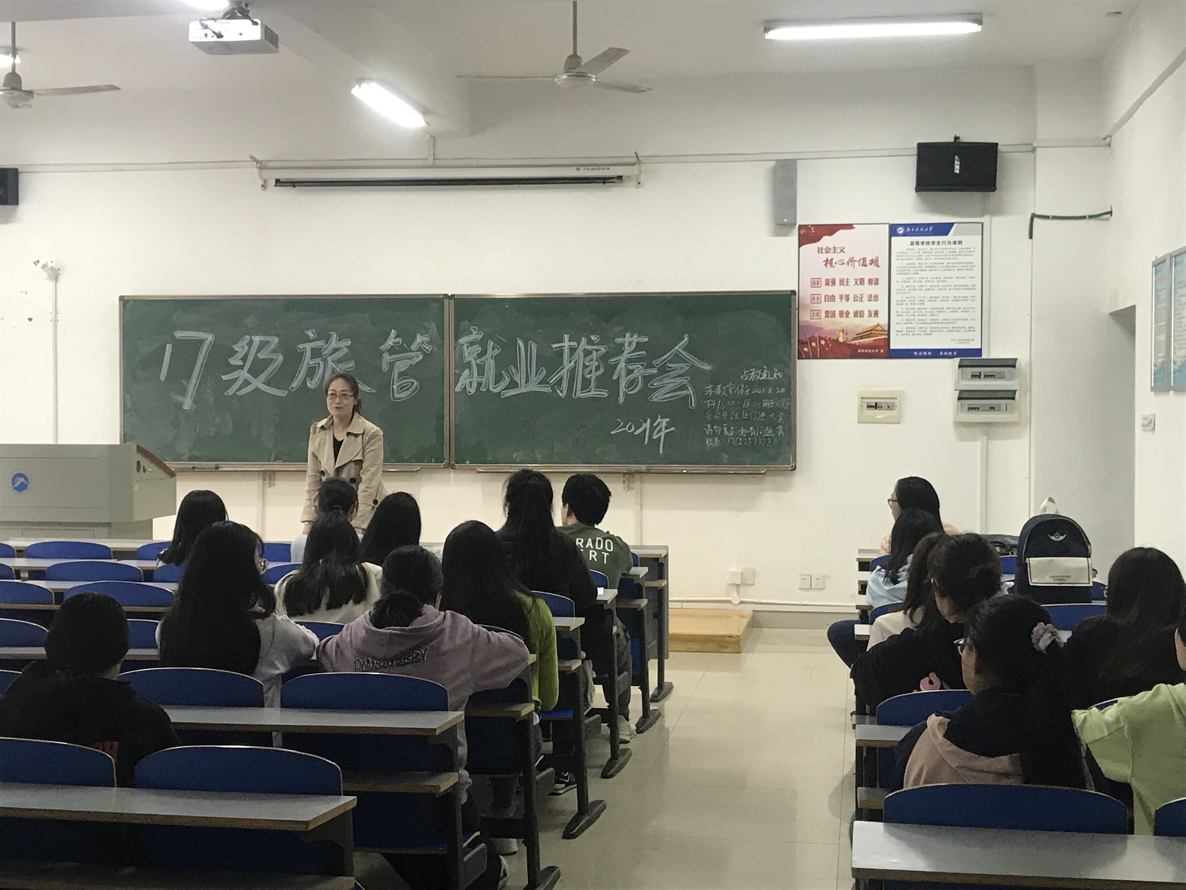 8a04f2fe80ba483b8e6e206e1db63746.jpg 8a04f2fe80ba483b8e6e206e1db63746.jpg