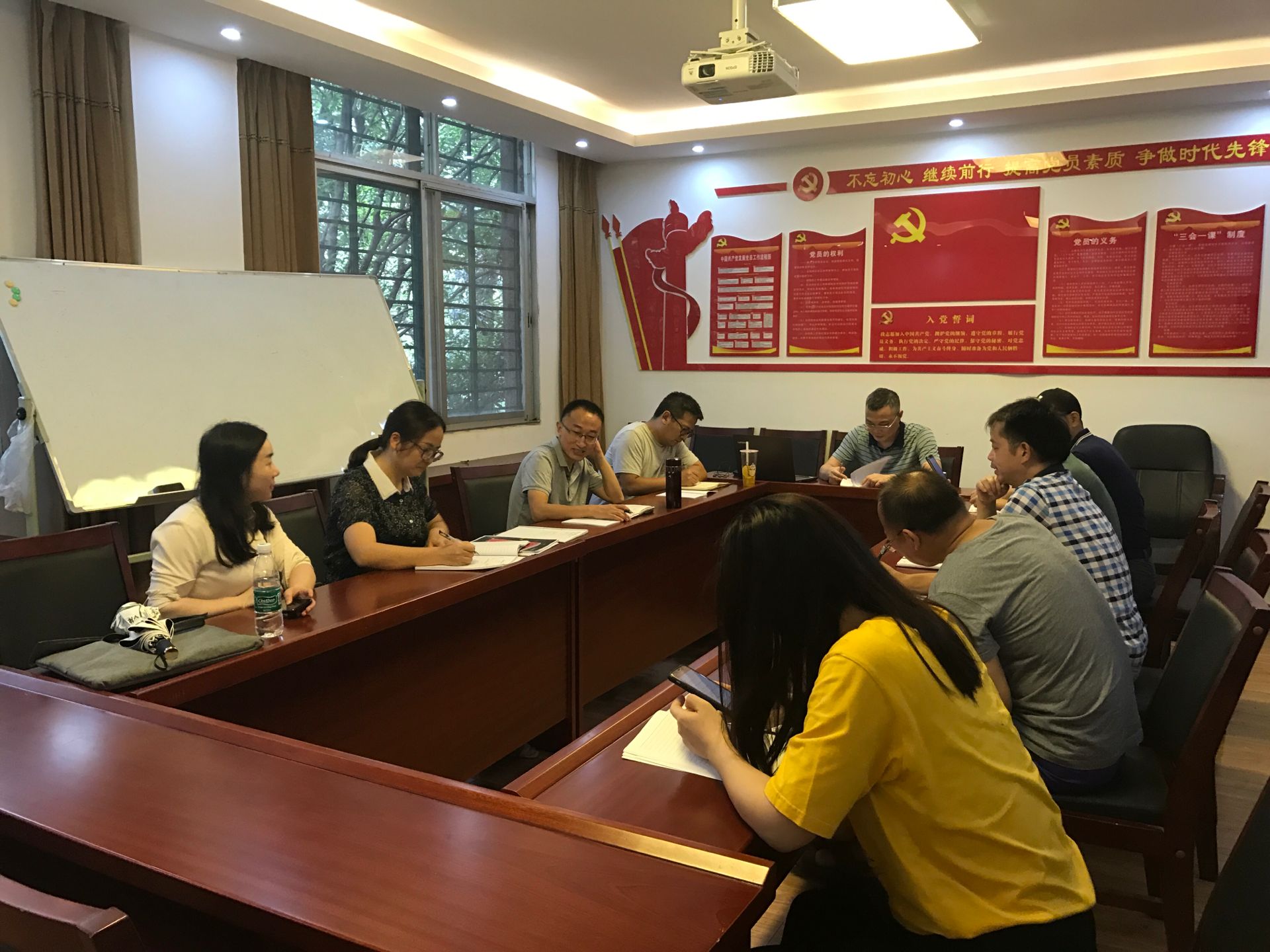 165fa9fdae3c4fa1aaa92e349260fdf6.jpg 165fa9fdae3c4fa1aaa92e349260fdf6.jpg