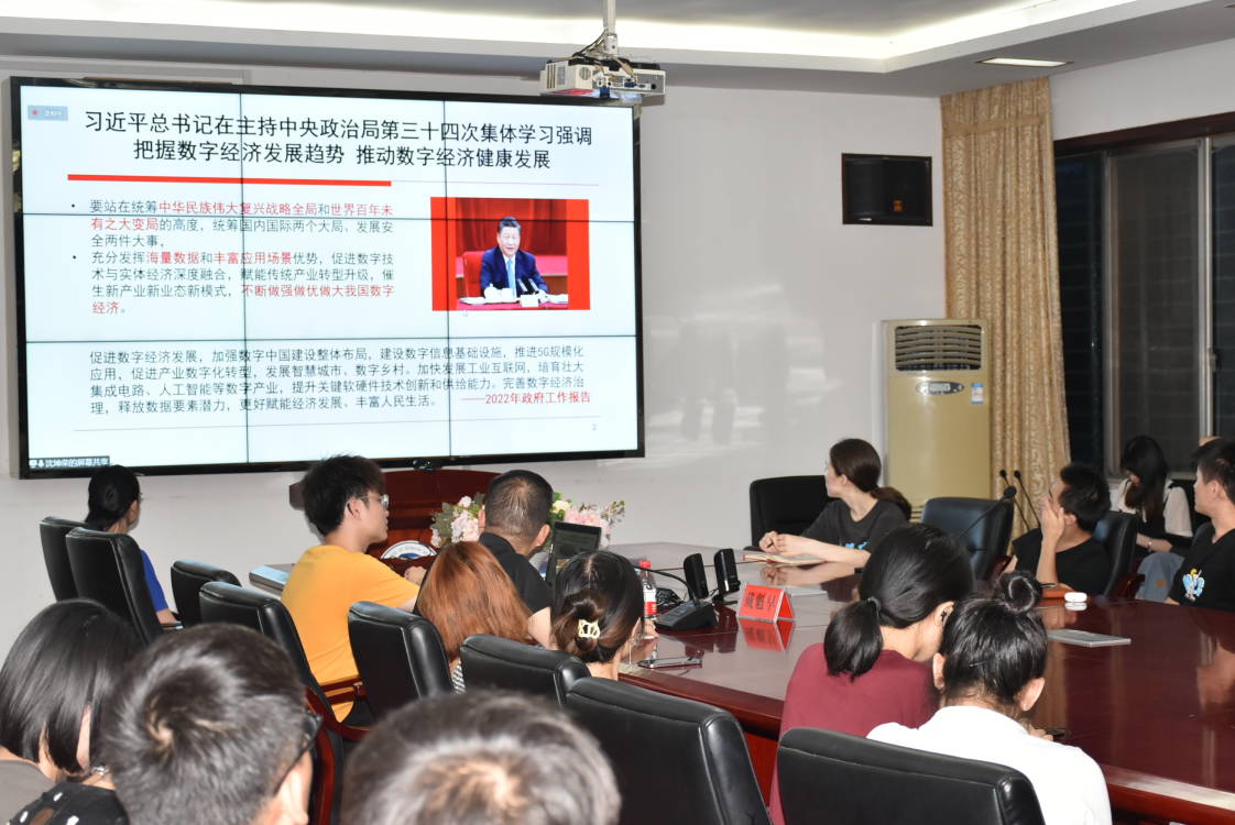 bd10482796044317b861d6acf1fbedf6.jpg bd10482796044317b861d6acf1fbedf6.jpg