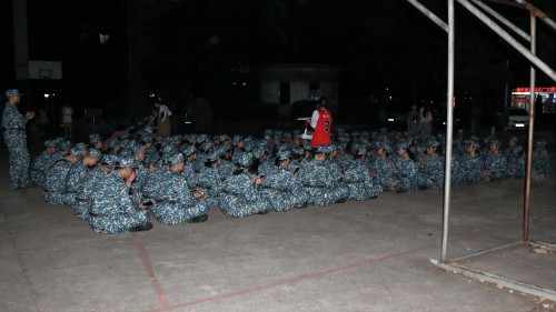 148e794b605f4a258914a0d1d07f703f.jpg 助班召开会议强调军训问题(1).jpg