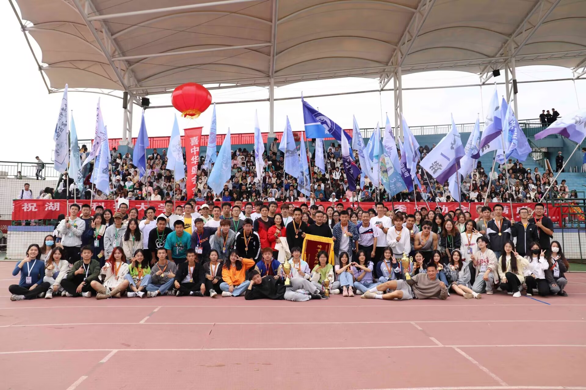 1ba63c9cb8004bc8a4c41d3e270b6d55.jpg 1ba63c9cb8004bc8a4c41d3e270b6d55.jpg