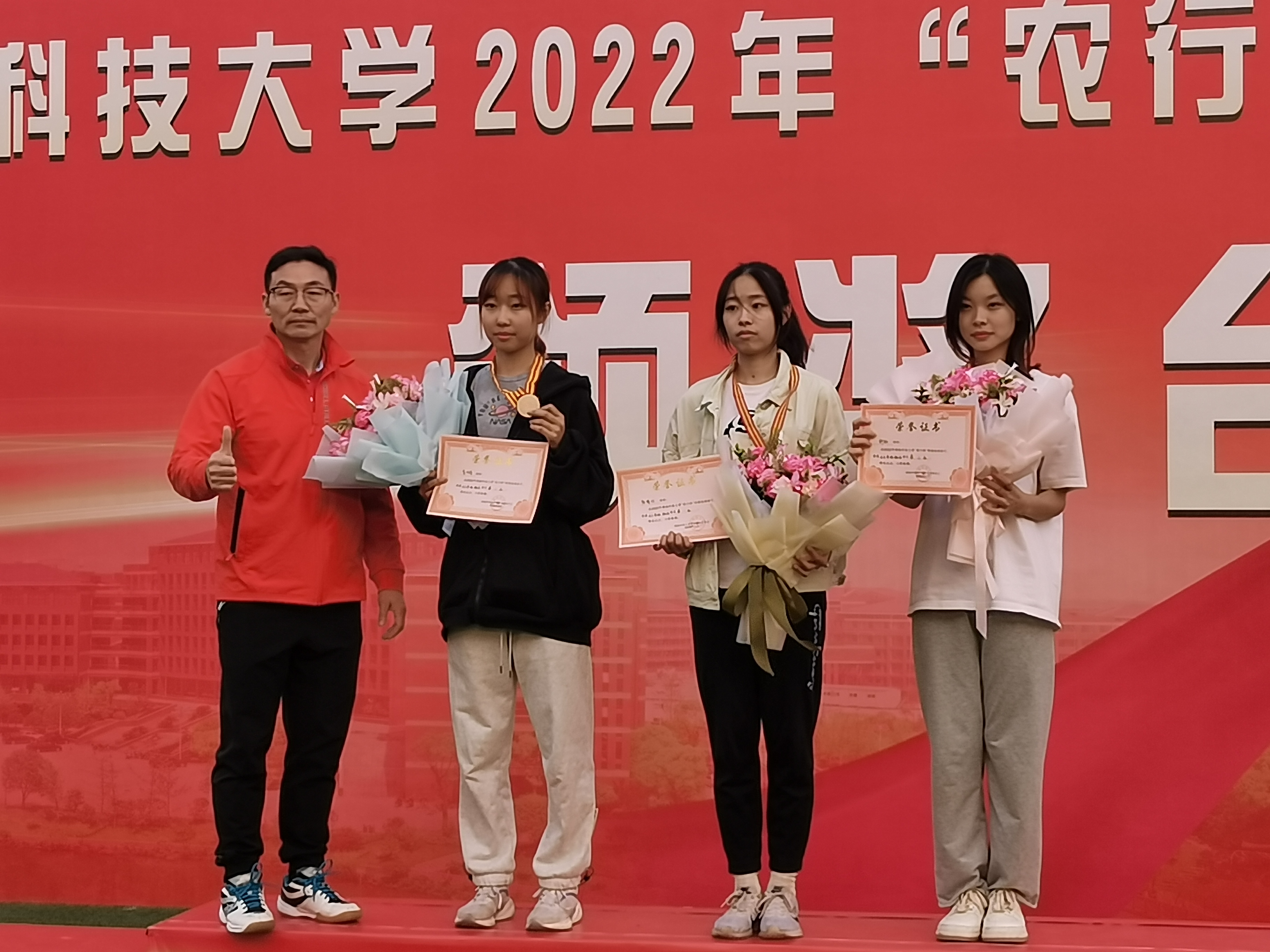 225b4d459b31463288c95c4d2d409728.jpg 225b4d459b31463288c95c4d2d409728.jpg