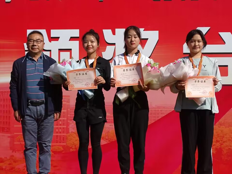 65c97c5fcc5040deab57d1c30c52959b.jpg 65c97c5fcc5040deab57d1c30c52959b.jpg