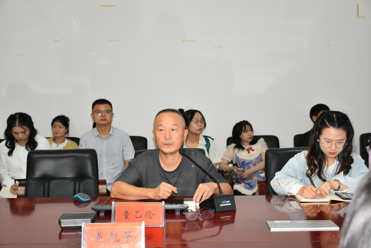 9bb753a3e4b34d3ab9b6fd1ccc102661.jpg 9bb753a3e4b34d3ab9b6fd1ccc102661.jpg