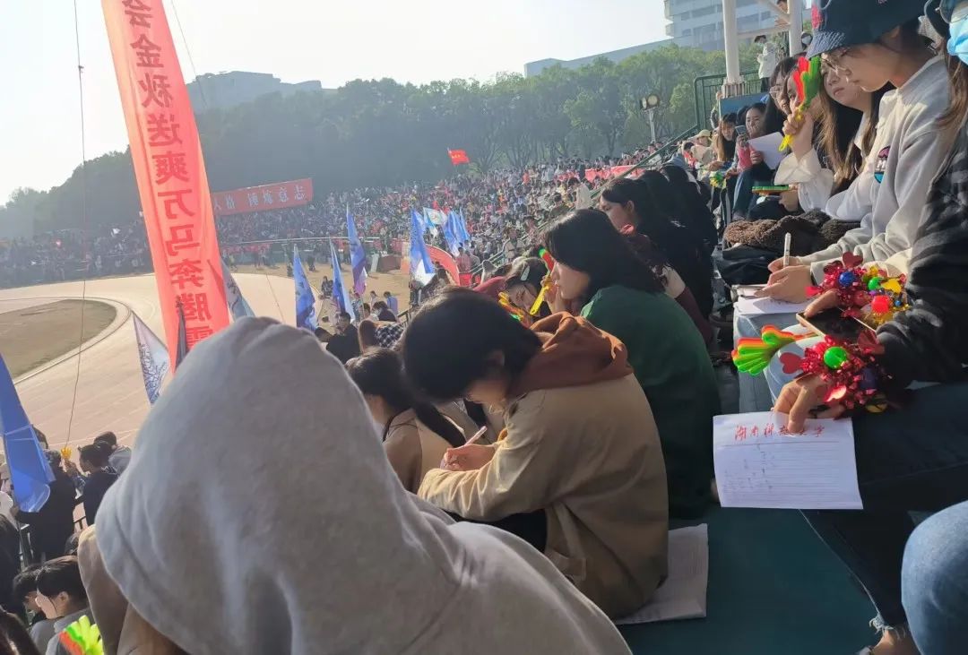 a3f6d5b4ed014f208b816d32f7872f90.jpg a3f6d5b4ed014f208b816d32f7872f90.jpg