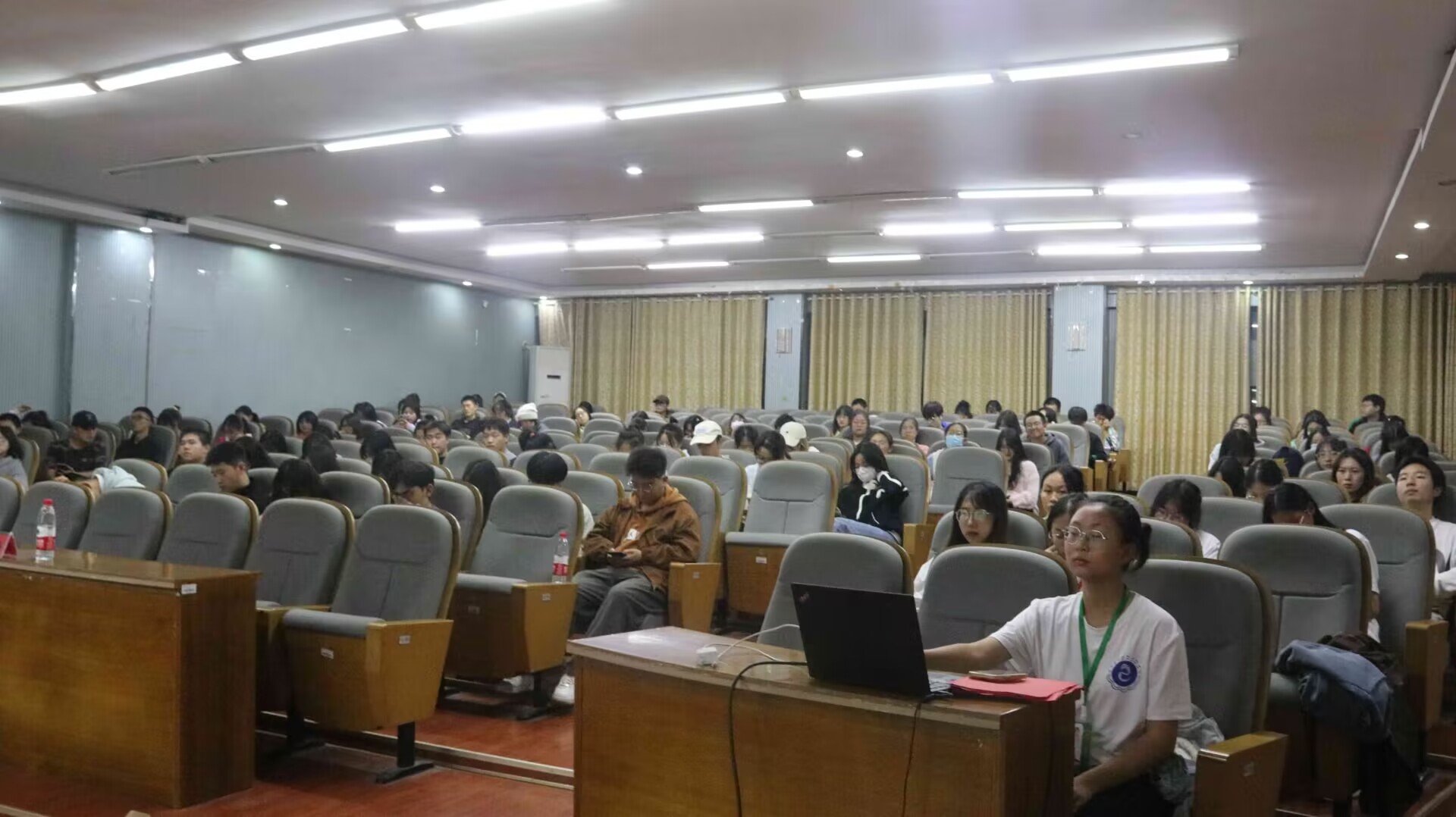 d18623c46ae740d19a9a72edd787202d.jpg d18623c46ae740d19a9a72edd787202d.jpg