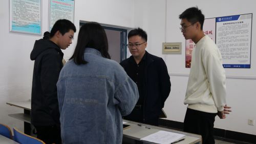 f067ebd0de6945ea86db40ec202ebd41.jpg 心理普查6.jpg