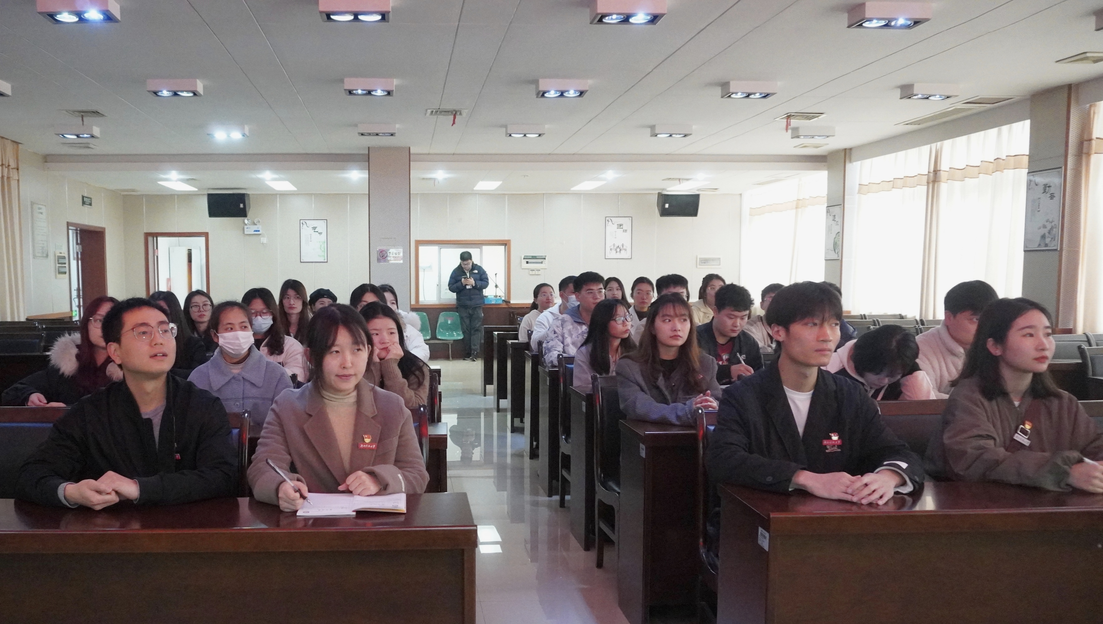 090e7d2279d54e3d8002b45c3deef5bf.jpg 090e7d2279d54e3d8002b45c3deef5bf.jpg