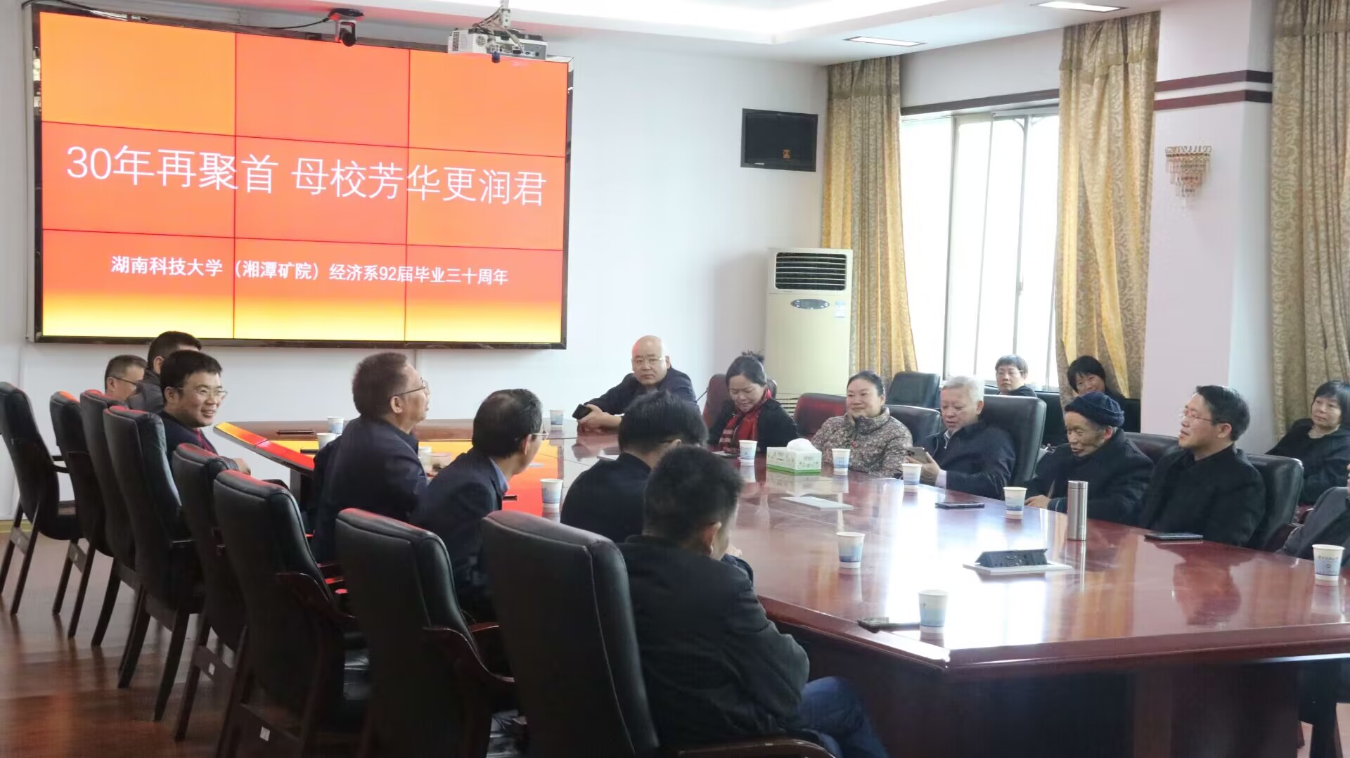 3f032bce512a4a23a50f77c8c5a0611e.jpg 3f032bce512a4a23a50f77c8c5a0611e.jpg