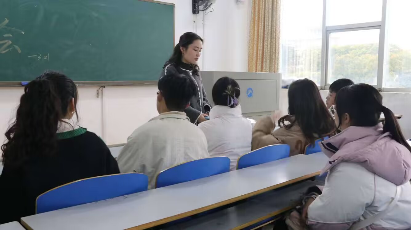 80b1ca9734b847f78266965833fd892d.jpg 80b1ca9734b847f78266965833fd892d.jpg