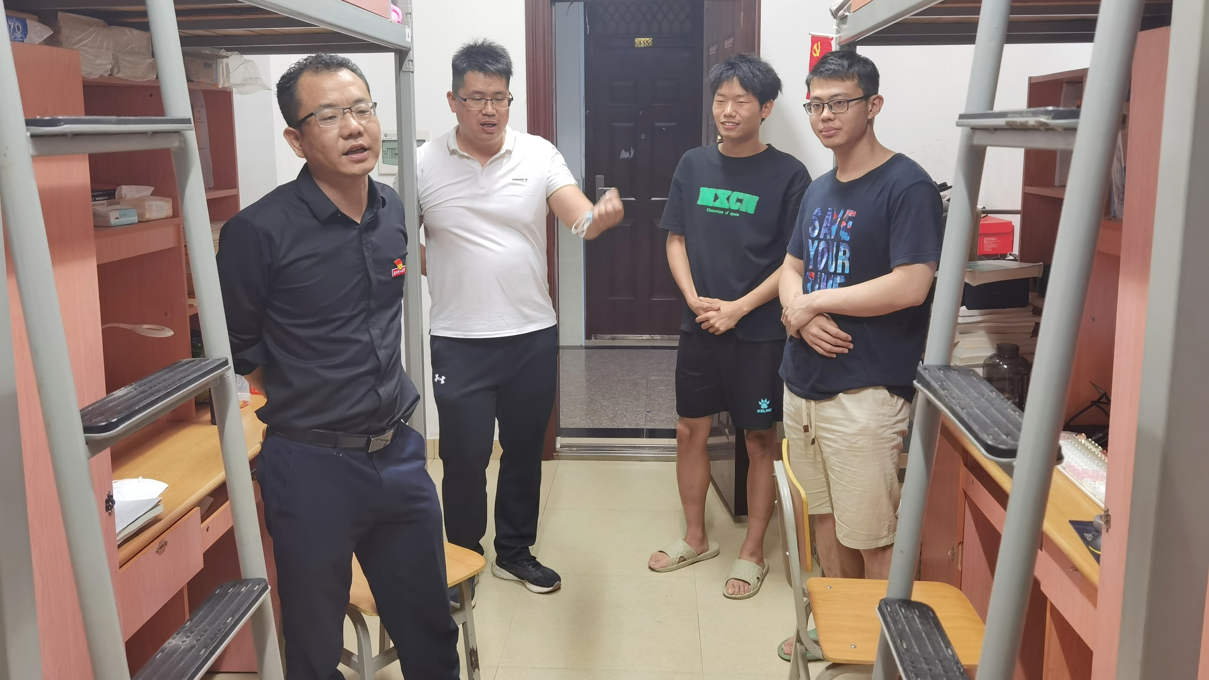 fbb7ffb7f4eb42158187229dbb115498.jpg fbb7ffb7f4eb42158187229dbb115498.jpg