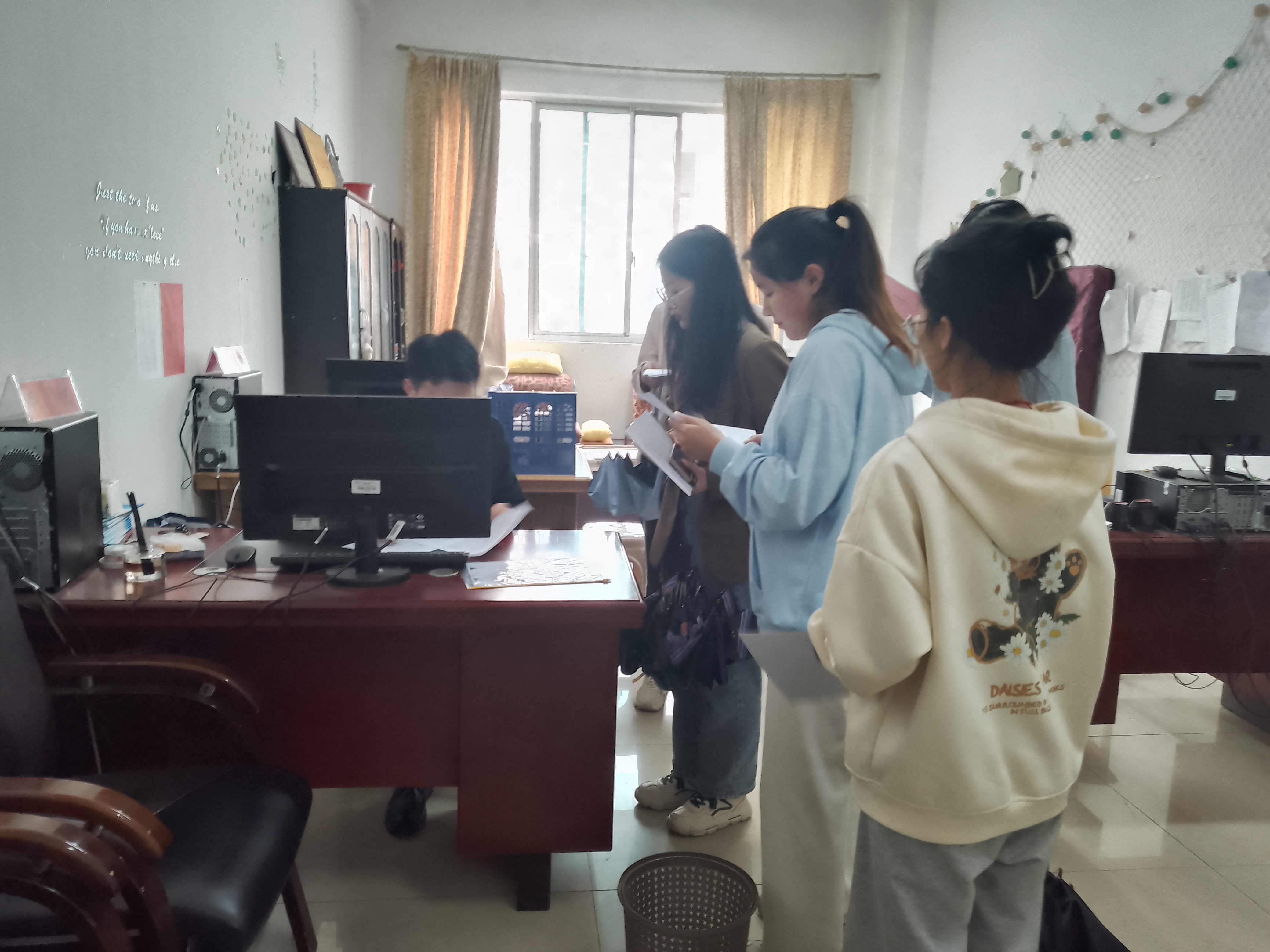 5b4badf06bd54eee9df70f0a269e2511.jpg 5b4badf06bd54eee9df70f0a269e2511.jpg