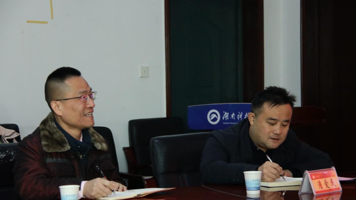 c2e1b6c56a8e4d0099a3ea50a2c61732.jpg c2e1b6c56a8e4d0099a3ea50a2c61732.jpg