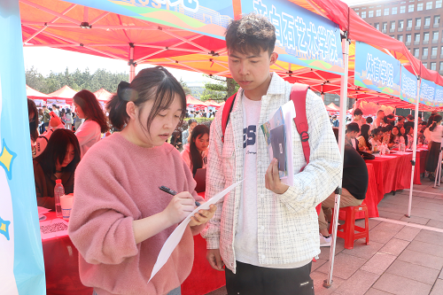 140416b4706b4615959f1a27a2c5d72d.png 图片4.png