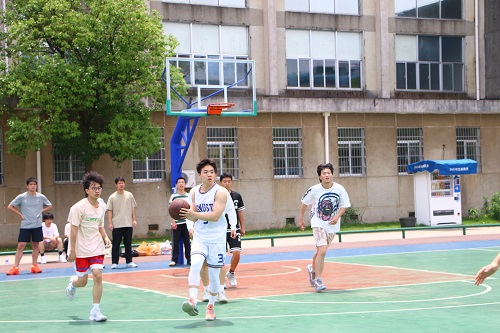 d0922d348ee9495c8d1f4dce9e5f8e3b.png 图片1.png