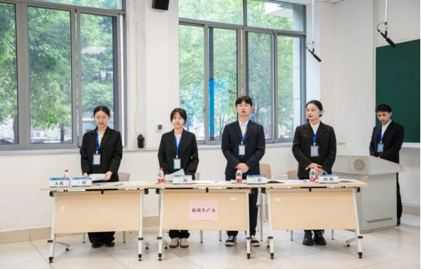 f0a2681674d7468abeaad04dee682366.png image.png