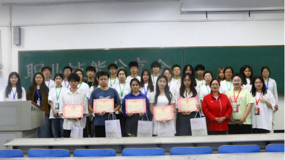 0b28e4dacb424c7f974ef5e6f68715fc.png image.png