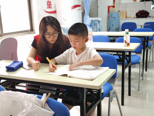 6e6a9cf50f184554b68abfd28d64526e.png 图片3.png