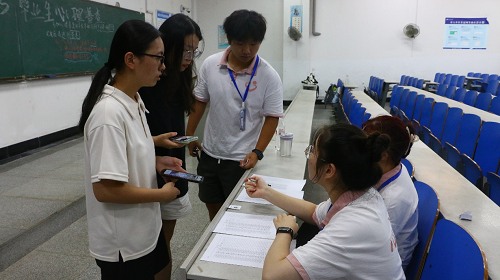 8947d14eacd443bfbf1960a0c7bb1509.png 图片2.png