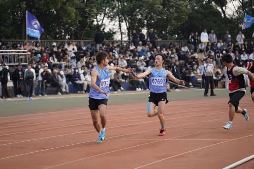 ae16120a3197477789abc3cb6facdedd.jpg 333.jpg